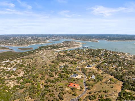 925 Kings Cove Drive Canyon Lake TX 78133