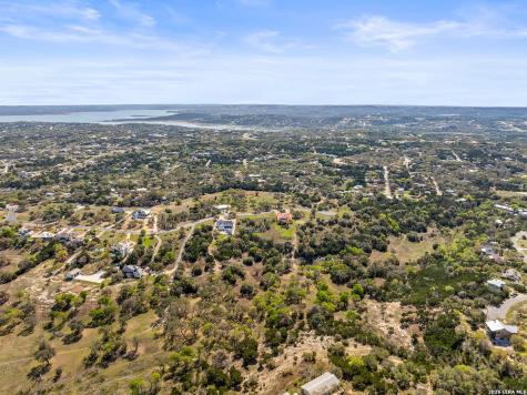 925 Kings Cove Drive Canyon Lake TX 78133