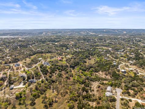 925 Kings Cove Drive Canyon Lake TX 78133