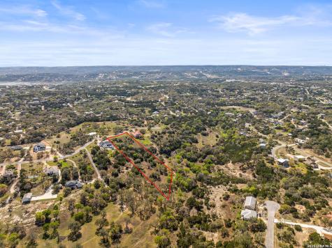 925 Kings Cove Drive Canyon Lake TX 78133