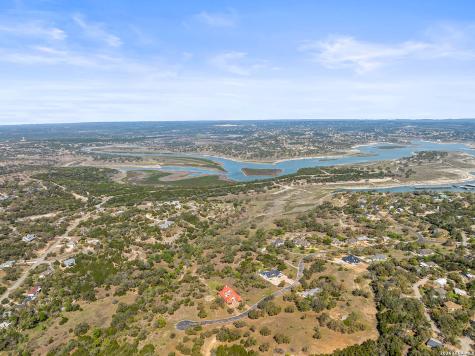 925 Kings Cove Drive Canyon Lake TX 78133