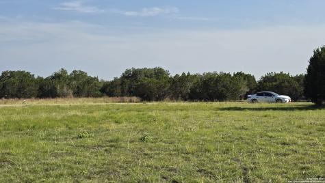 Lot 4 Settlers Bandera TX 78003