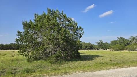 Lot 4 Settlers Bandera TX 78003