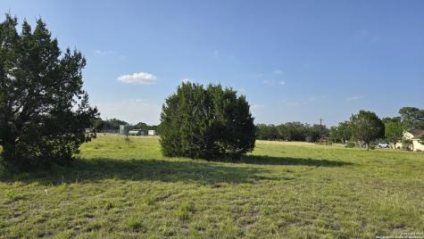 Lot 4 Settlers Bandera TX 78003