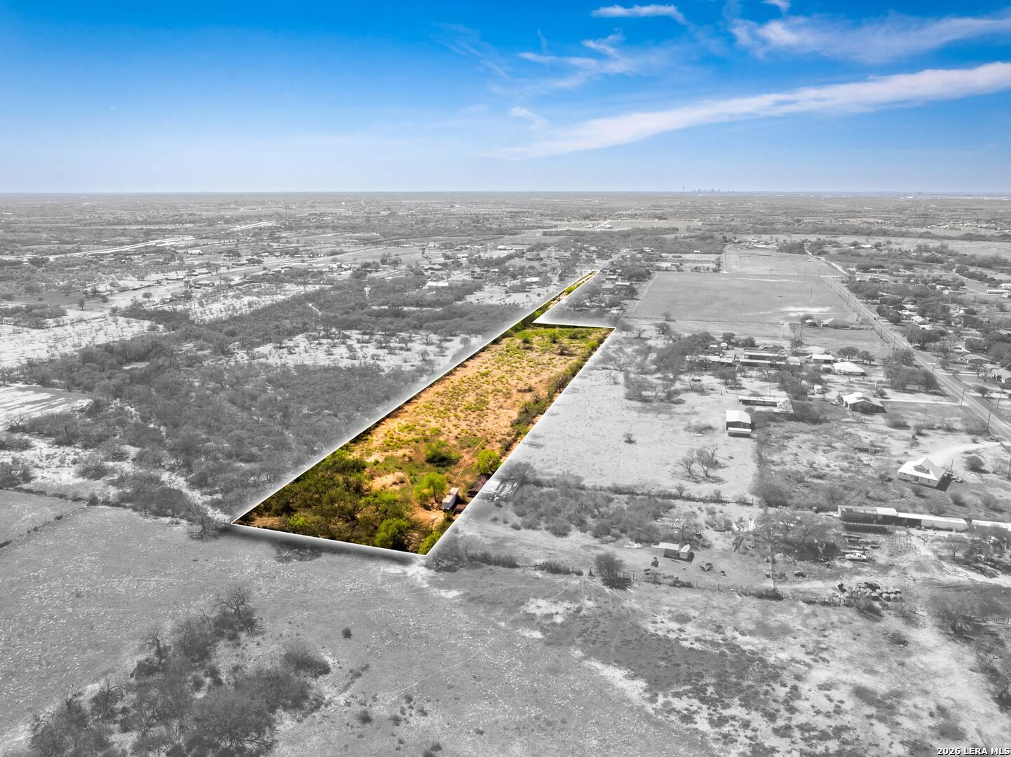 4246 Rakowitz Road Adkins TX 78101