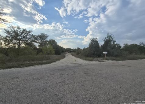 545 Spanish Oak Road Dale TX 78616