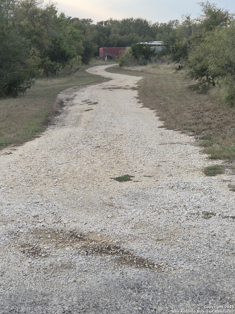 545 Spanish Oak Road Dale TX 78616