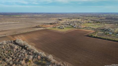 Tbd (1) County Road 5702 Natalia TX 78059