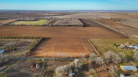 Tbd (1) County Road 5702 Natalia TX 78059