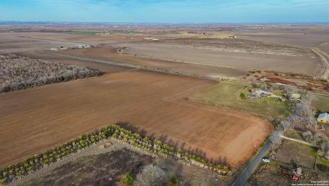Tbd (1) County Road 5702 Natalia TX 78059