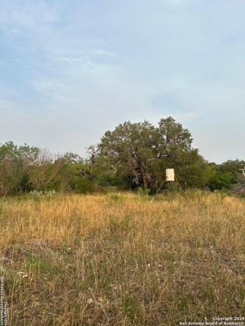7507 New Sulphur Springs Road San Antonio TX 78263