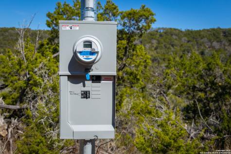 837 Crystal Peak Fischer TX 78623