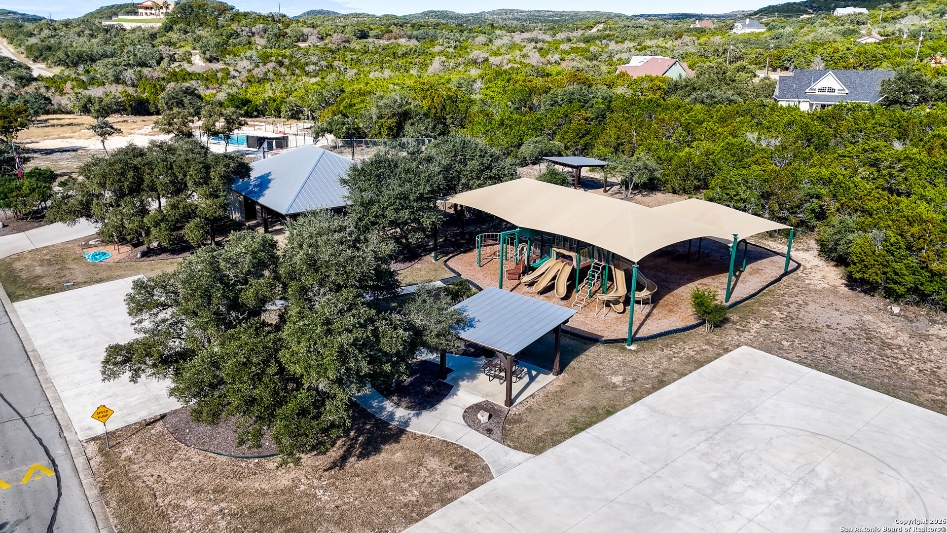 199 Private Road 1730 Mico TX 78056