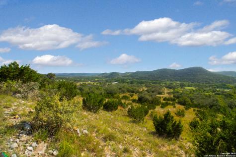 000 Wallace Creek Road Medina TX 78055