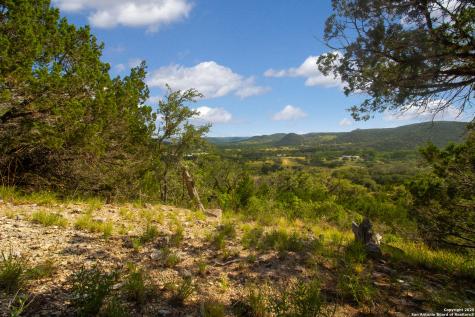 000 Wallace Creek Road Medina TX 78055
