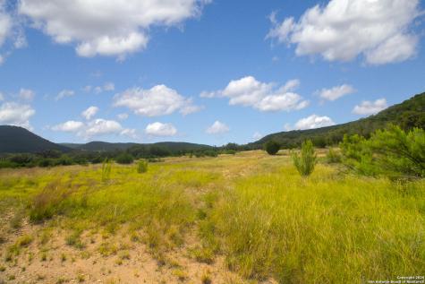 000 Wallace Creek Road Medina TX 78055