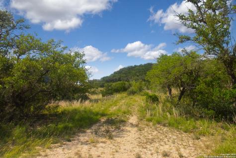000 Wallace Creek Road Medina TX 78055