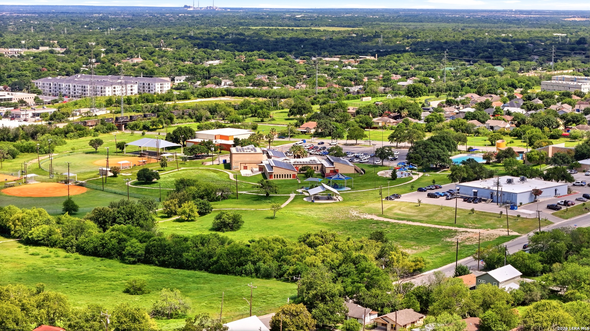 2143 E Crockett Street San Antonio TX 78202