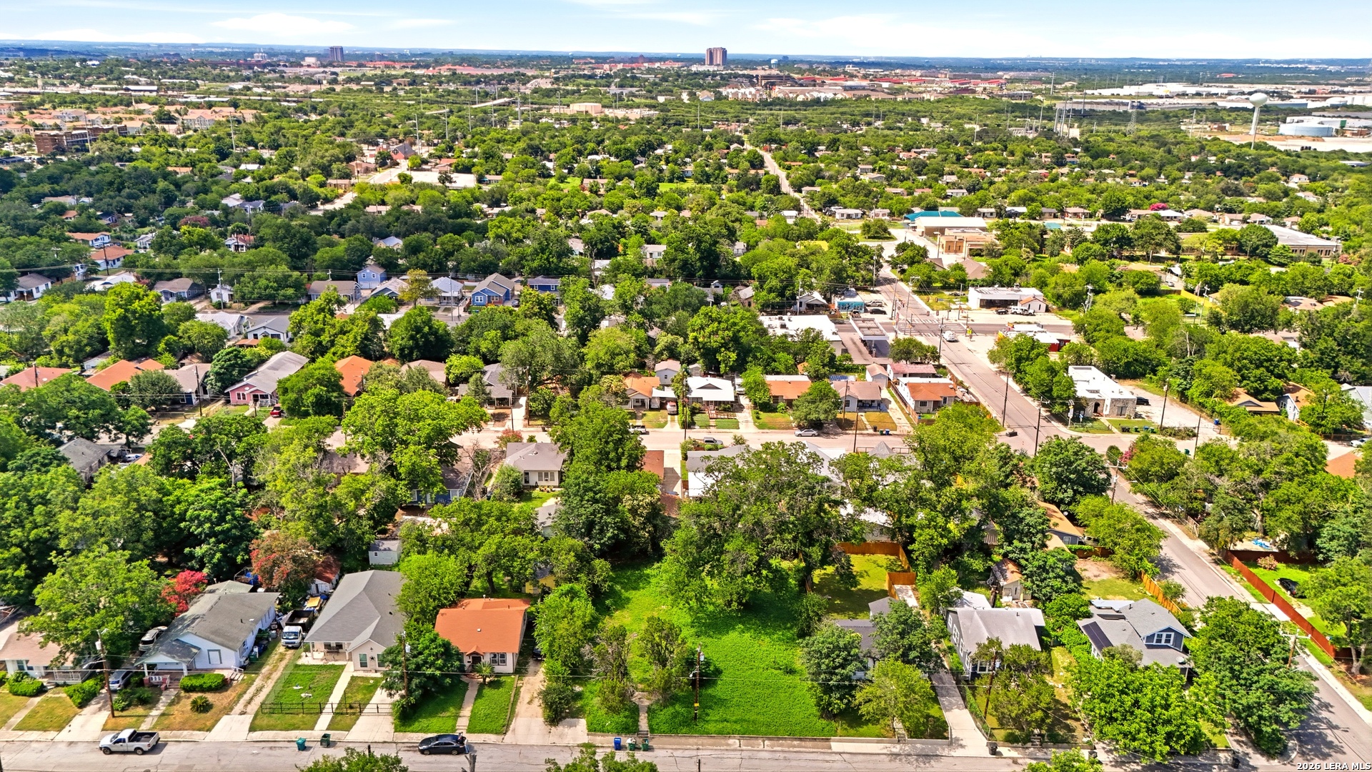 2143 E Crockett Street San Antonio TX 78202