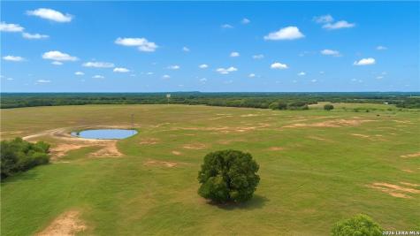 4425 E Us Highway 90 Seguin TX 78155