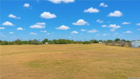 4425 E Us Highway 90 Seguin TX 78155