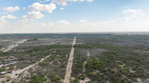 2212 Lausen Del Rio TX 78840