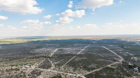 2212 Lausen Del Rio TX 78840