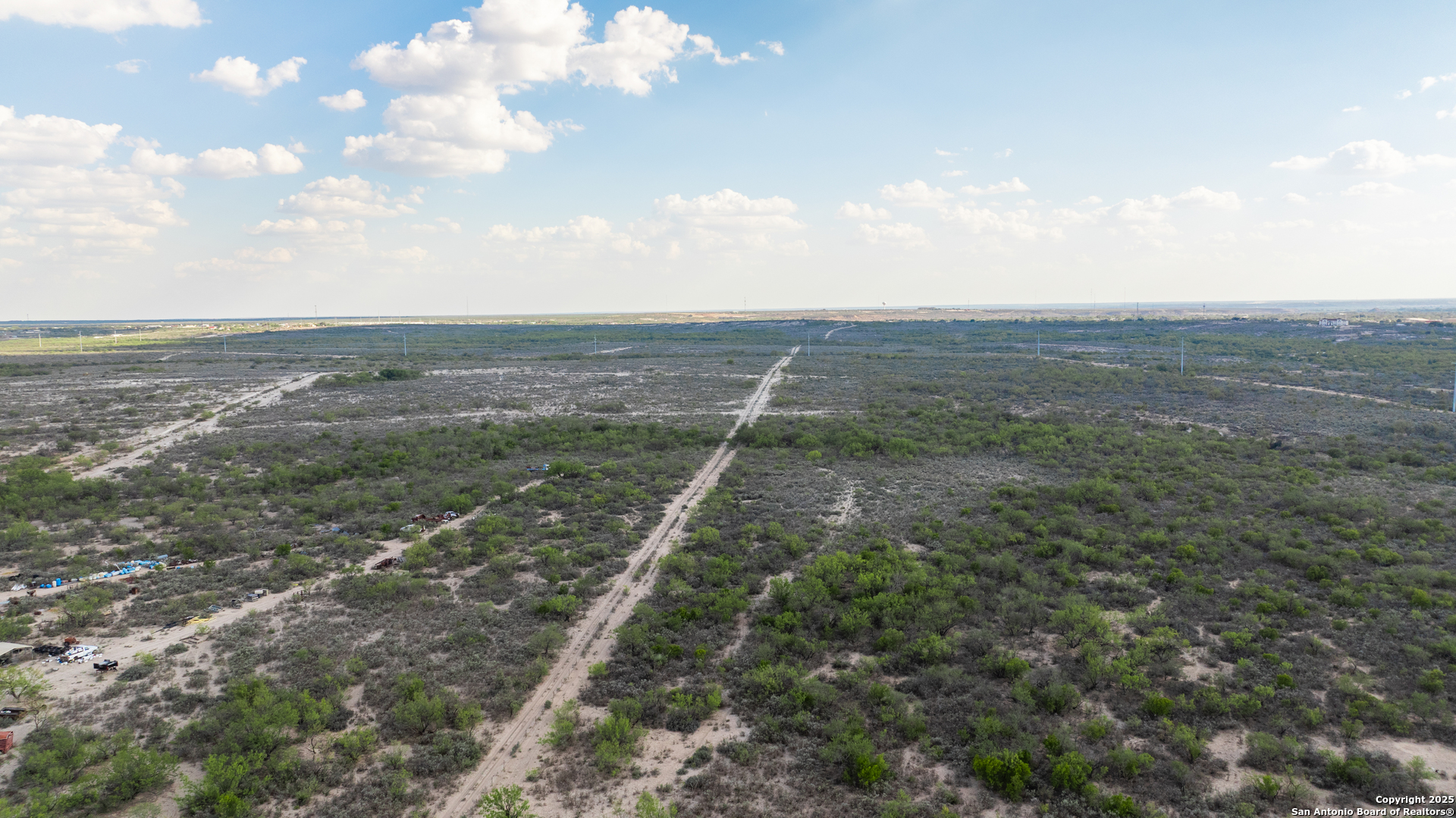 2212 Lausen Del Rio TX 78840