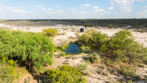 2212 Lausen Del Rio TX 78840