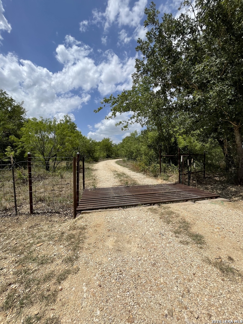Tbd Hidden Pine Luling TX 78648