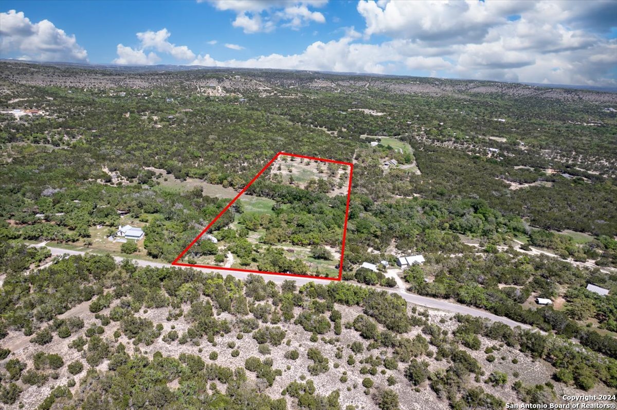 729 Rabbit Road Wimberley TX 78676