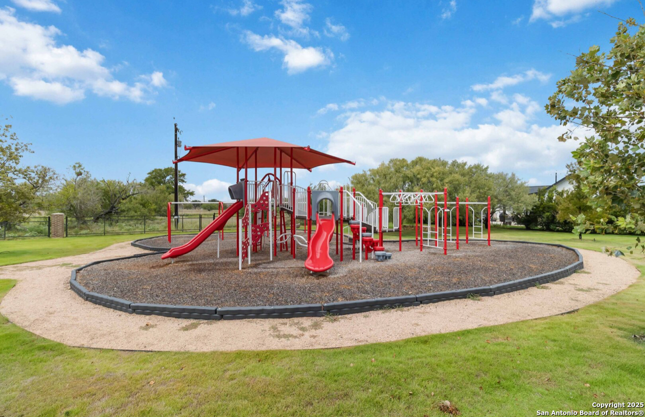 132 Chinaberry Hill La Vernia TX 78121