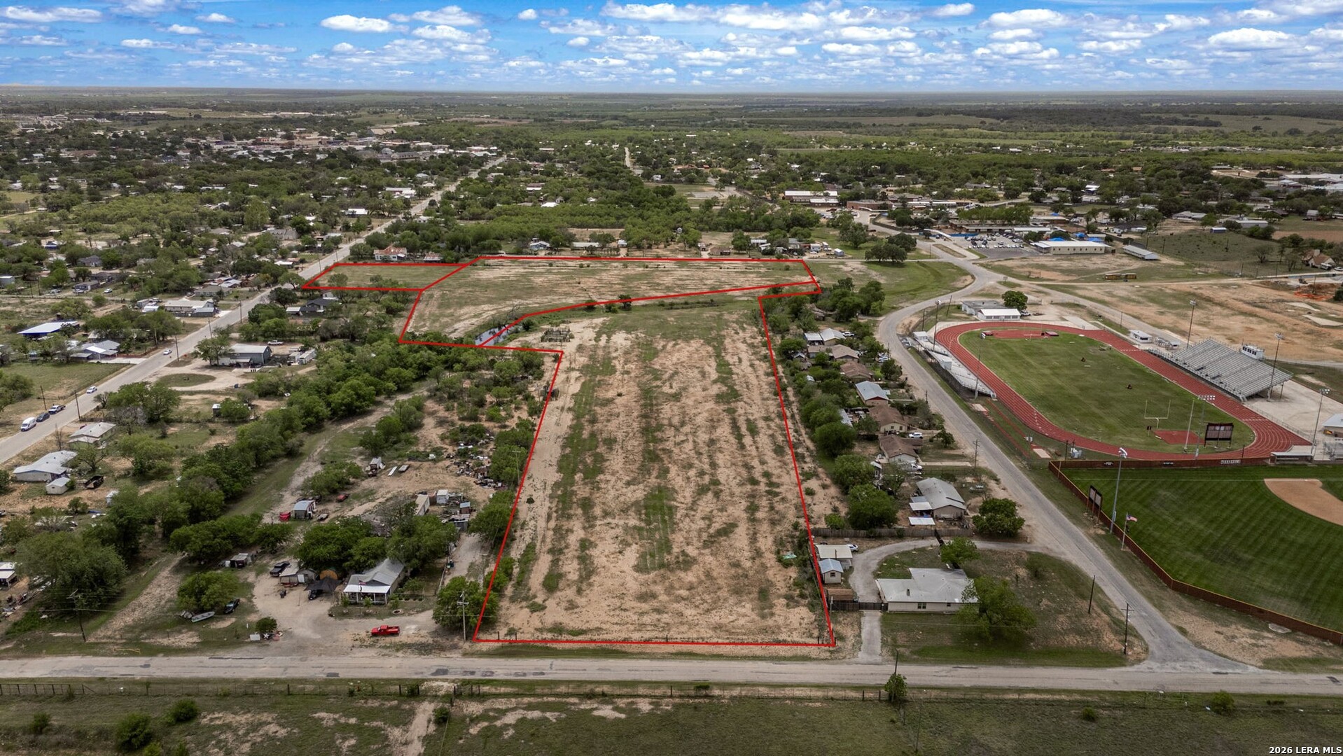 000 Colonial West Devine TX 78016