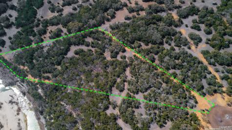 1246 Clearwater Canyon Bandera TX 78003