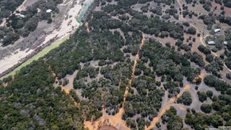 1246 Clearwater Canyon Bandera TX 78003