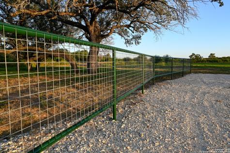 Lot 24 County Road 2500 Bigfoot TX 78005