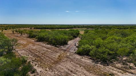 Lot 24 County Road 2500 Bigfoot TX 78005