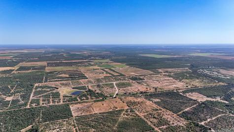 Lot 24 County Road 2500 Bigfoot TX 78005