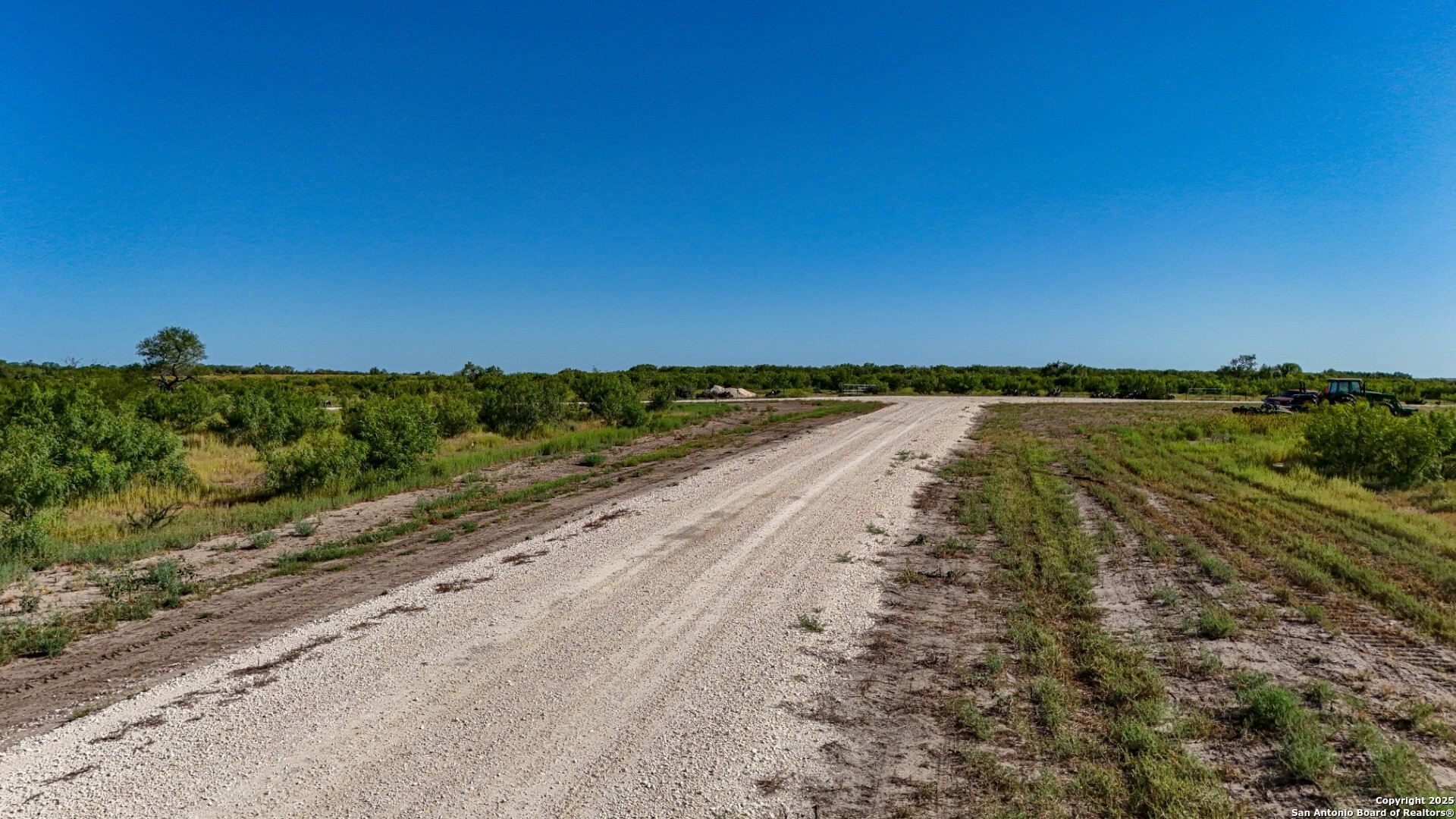 Lot 24 County Road 2500 Bigfoot TX 78005