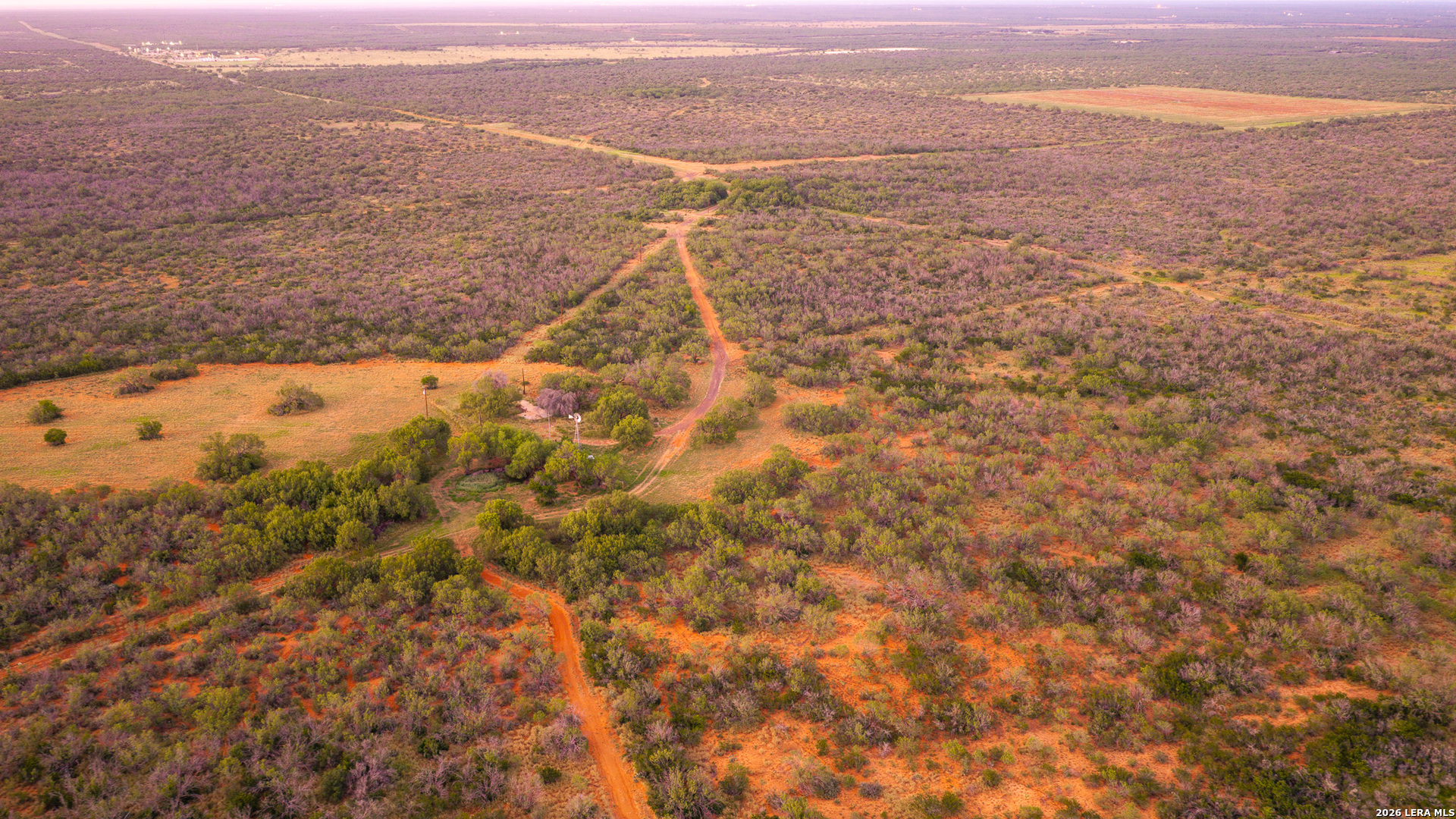 1909 Hubbard Road Cotulla TX 78014