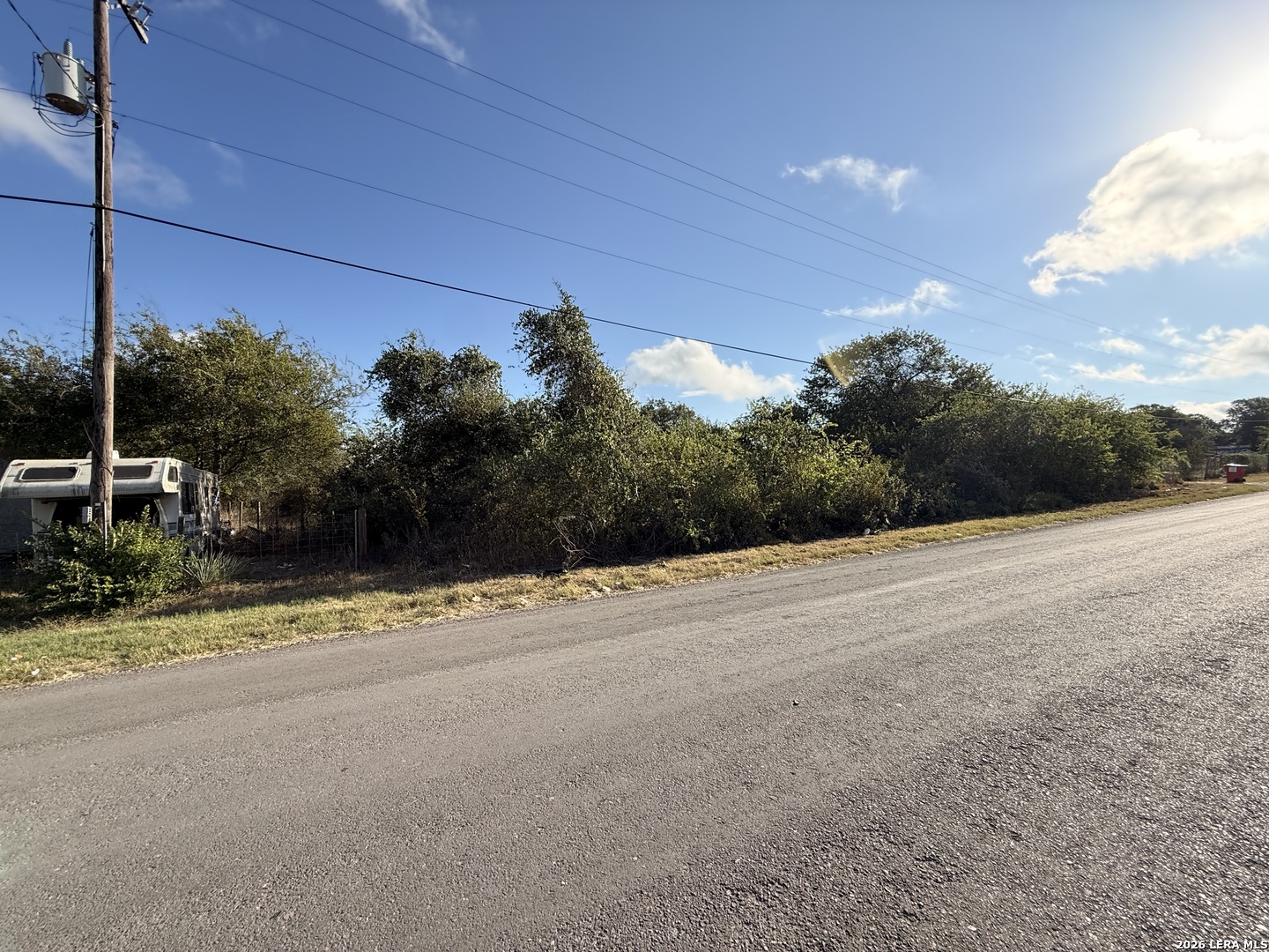 241 County Road 6852 Lytle TX 78052