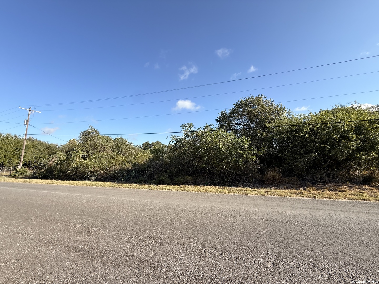 241 County Road 6852 Lytle TX 78052