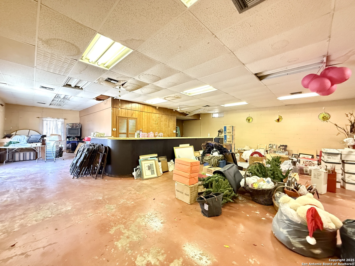 1010 W Ashby Place San Antonio TX 78212