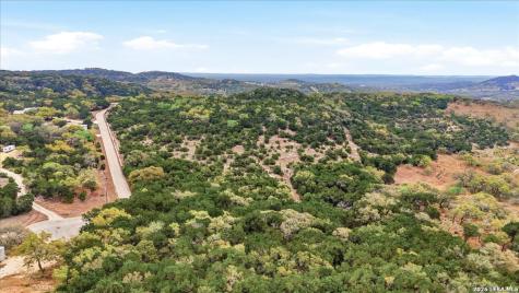 105 & 109 W Winding Loop Boerne TX 78006