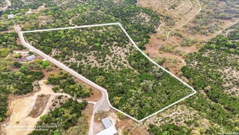 105 & 109 W Winding Loop Boerne TX 78006