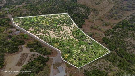 105 & 109 W Winding Loop Boerne TX 78006
