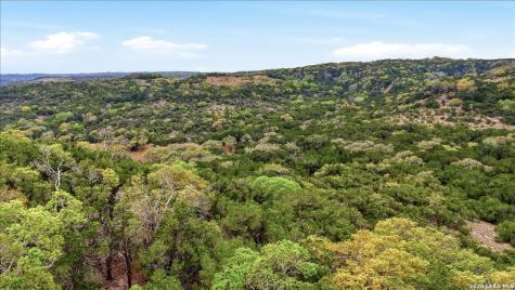 105 & 109 W Winding Loop Boerne TX 78006