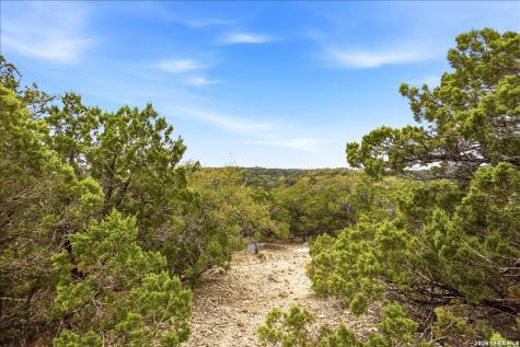 105 & 109 W Winding Loop Boerne TX 78006