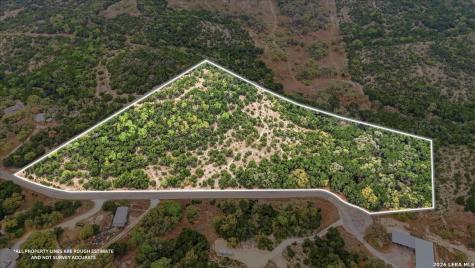 105 & 109 W Winding Loop Boerne TX 78006