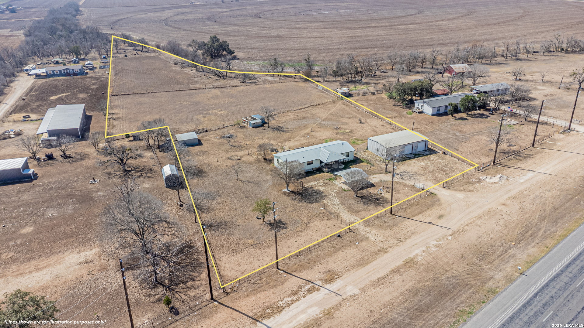 3124 Hwy 90 E Castroville TX 78009